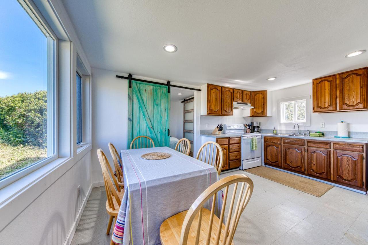 Rockaway Beachside Bungalow Esterno foto